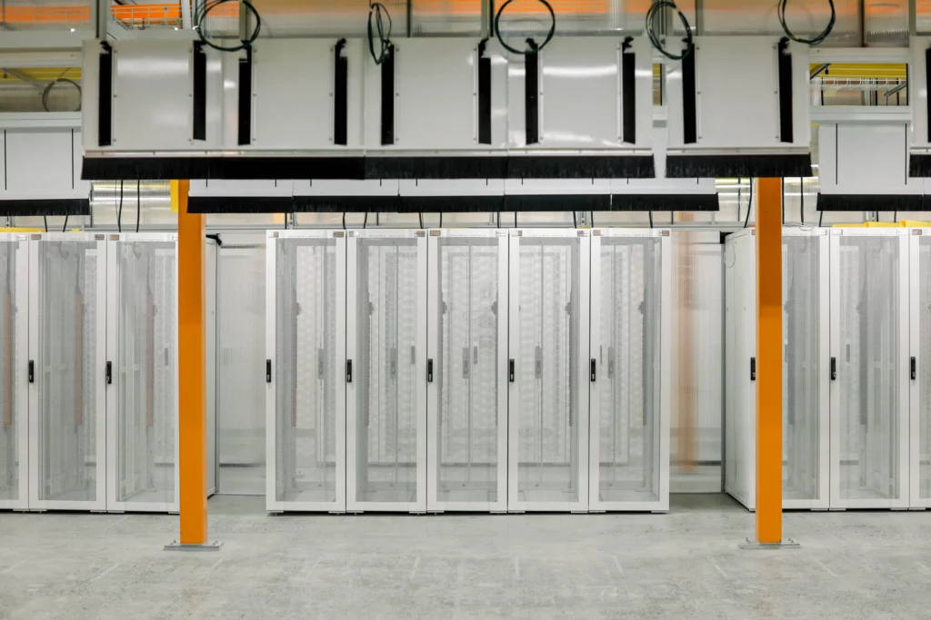 Colocation Data Center Services - 186A4870-scaled | Digital Edge